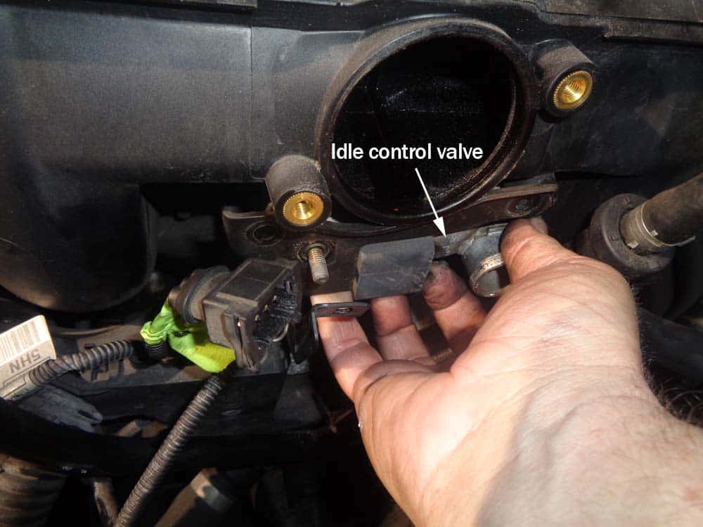 See B2042 in engine